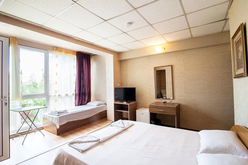 Hotel Zara Rooms Стара Загора Екстериор снимка